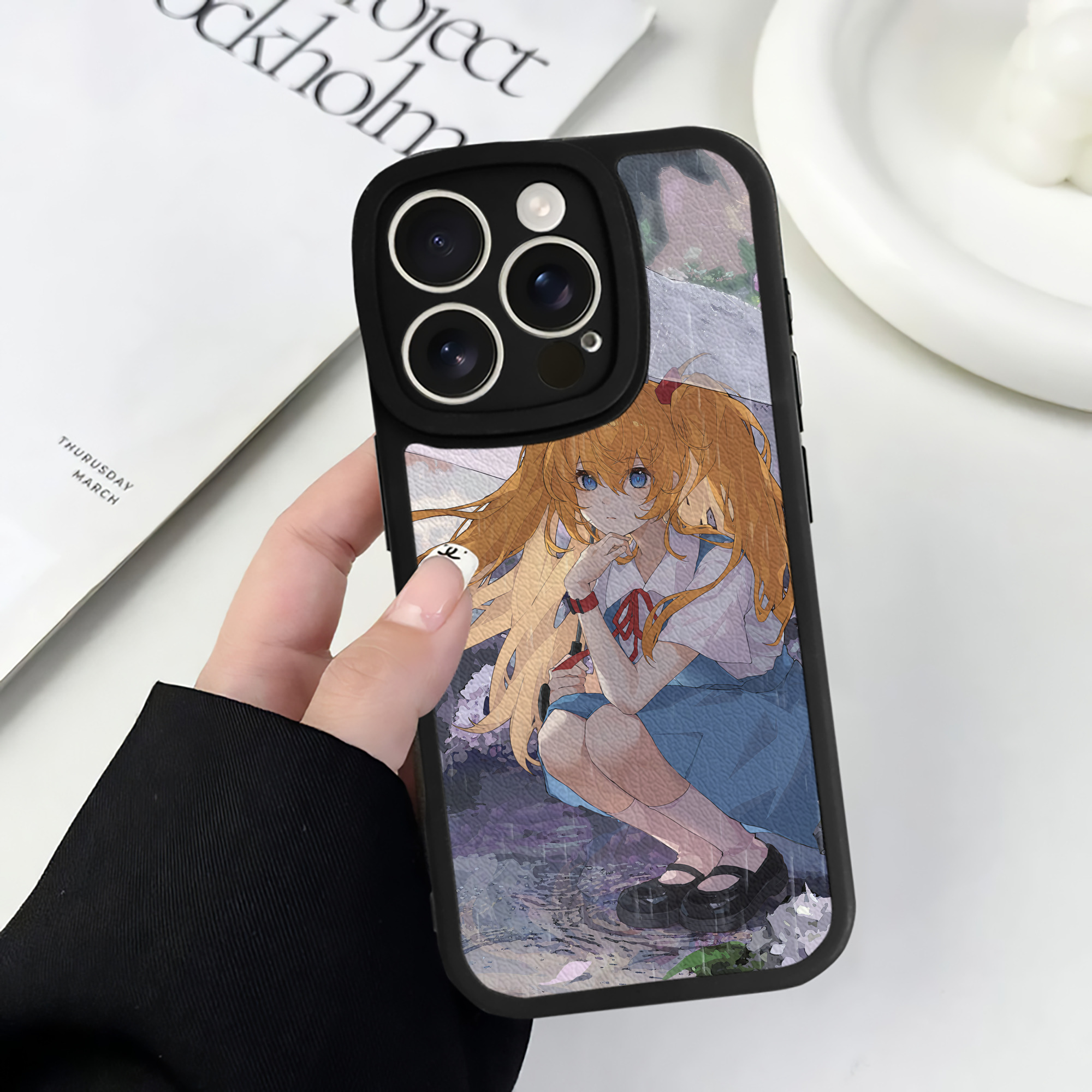 （画像用） EVA 新世紀エヴァンゲリオン 【iPhone 16シリーズ対応】シリコンスマホケース（レザー調） 材質：シリコン